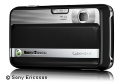 Edel designt und leicht zu verschieben: Die Schutzblende der F&uuml;nf-Megapixel-Kamera des C903